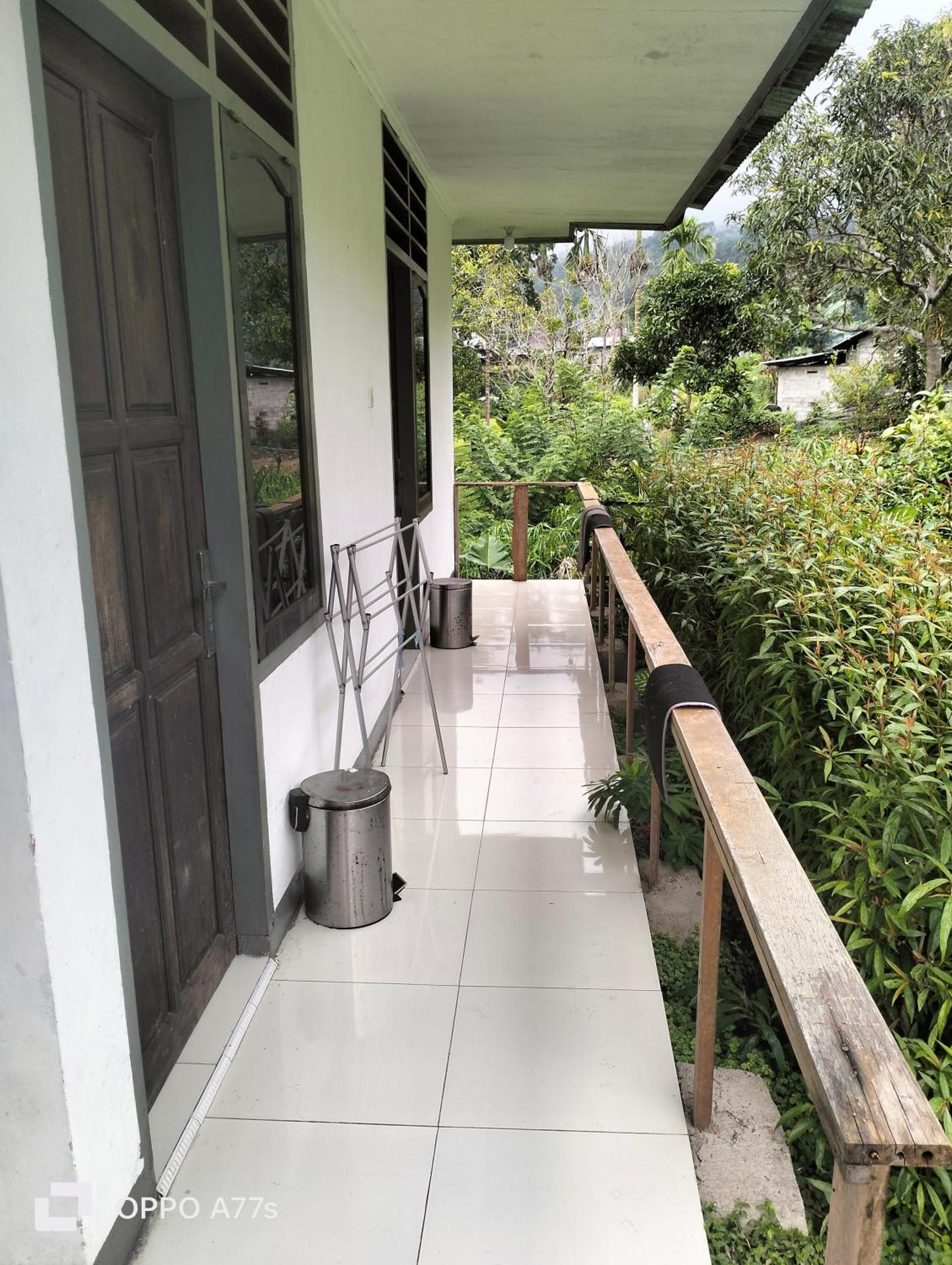 Wisma Kelimutu Ende Exterior photo